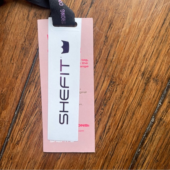 SHEFIT Seamless Leggings in Black Cherry - Picture 12 of 12